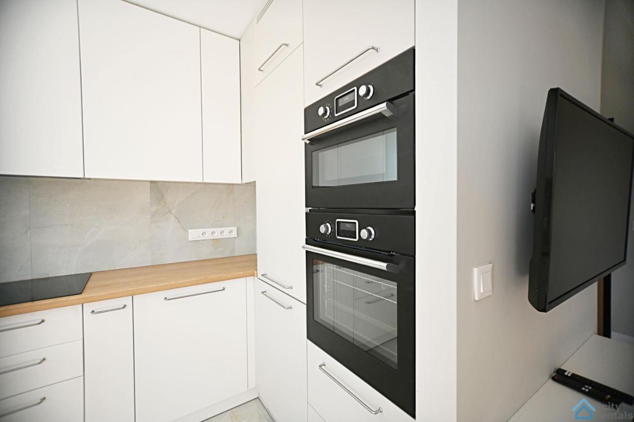 Beige 3City Apartment With Parking In Gdansk By Noclegi Renters Exterior foto
