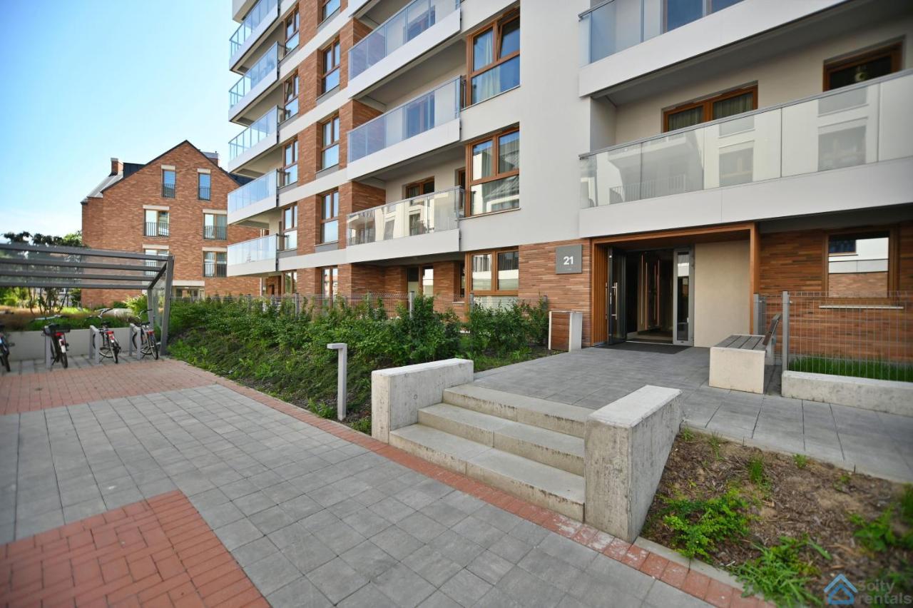 Beige 3City Apartment With Parking In Gdansk By Noclegi Renters Exterior foto